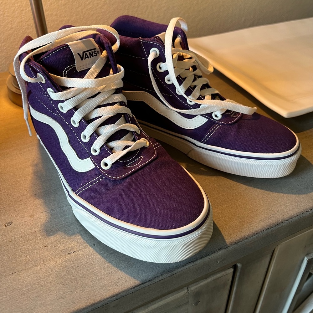 Hi Tapered Purple and White Vans